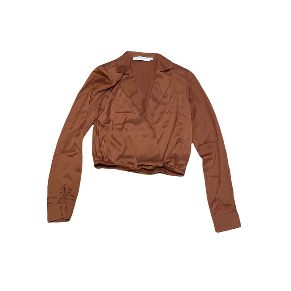 Astr Tops - ASTR The Label The Calypso Long Sleeve Crop V-Neck Business Casual Blouse XS